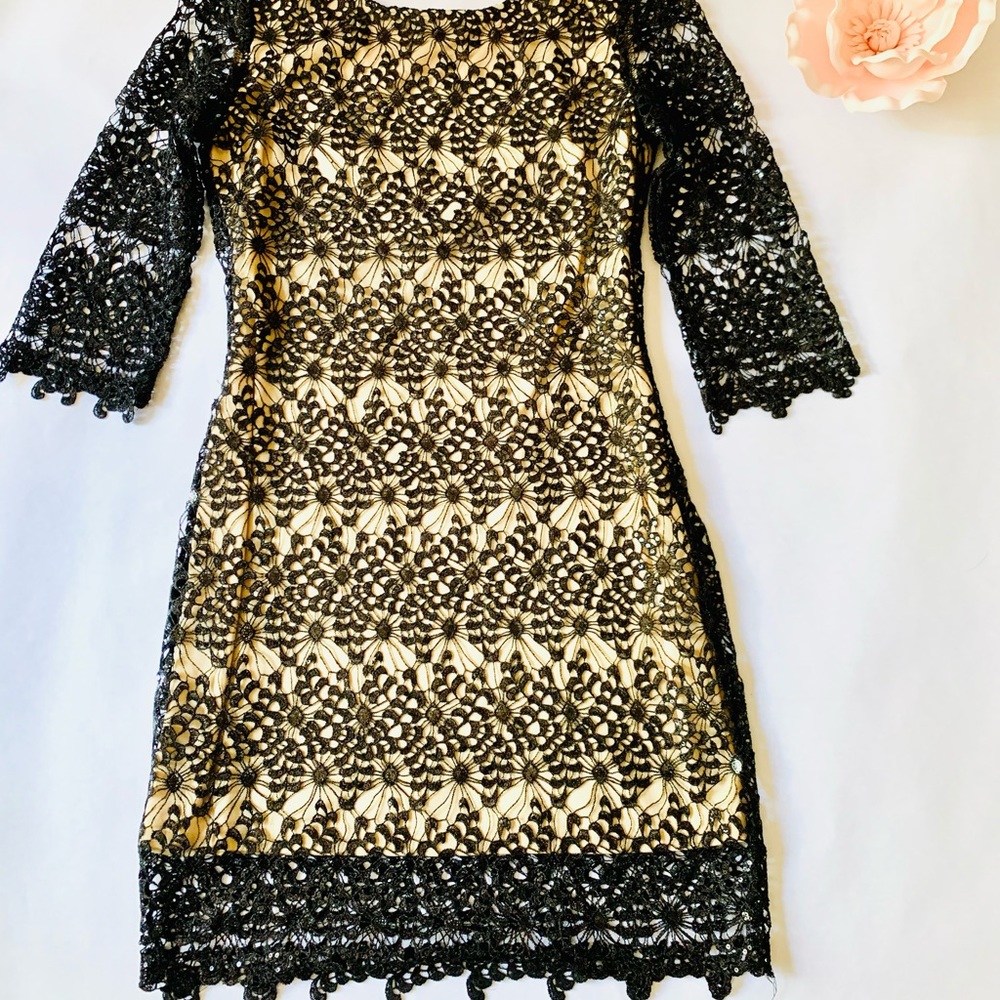 Lace Mini black dress 3/4 sleeves